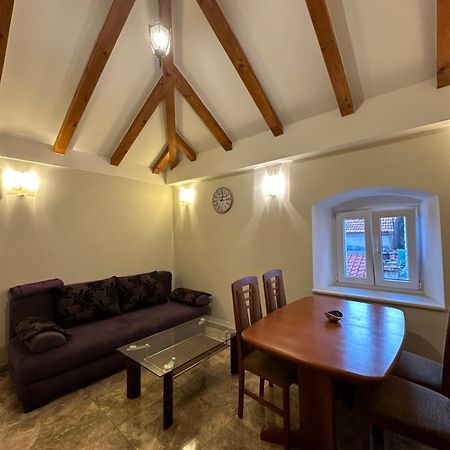 Old Town Apartments Trogir - Free Parking Esterno foto