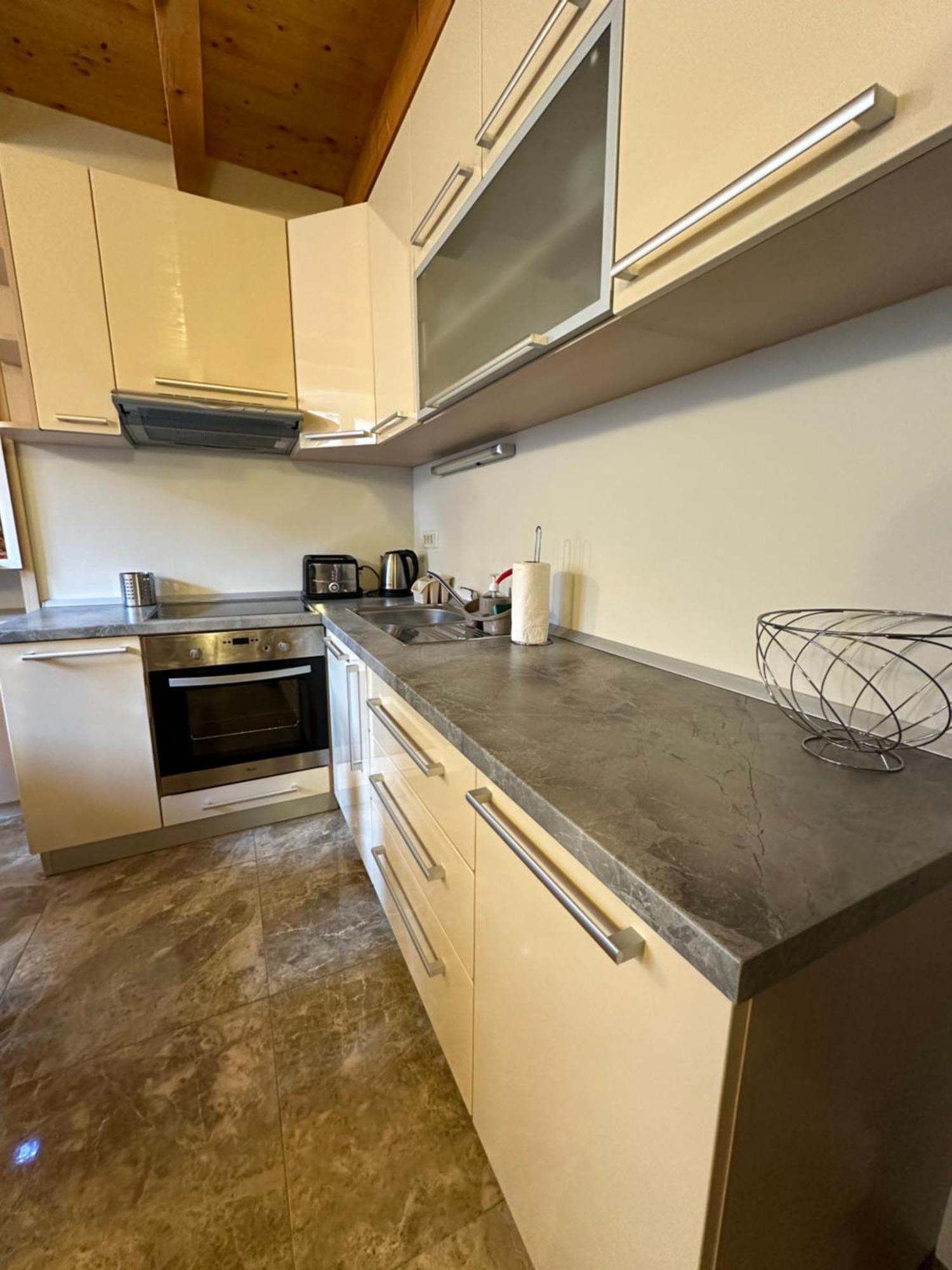 Old Town Apartments Trogir - Free Parking Esterno foto